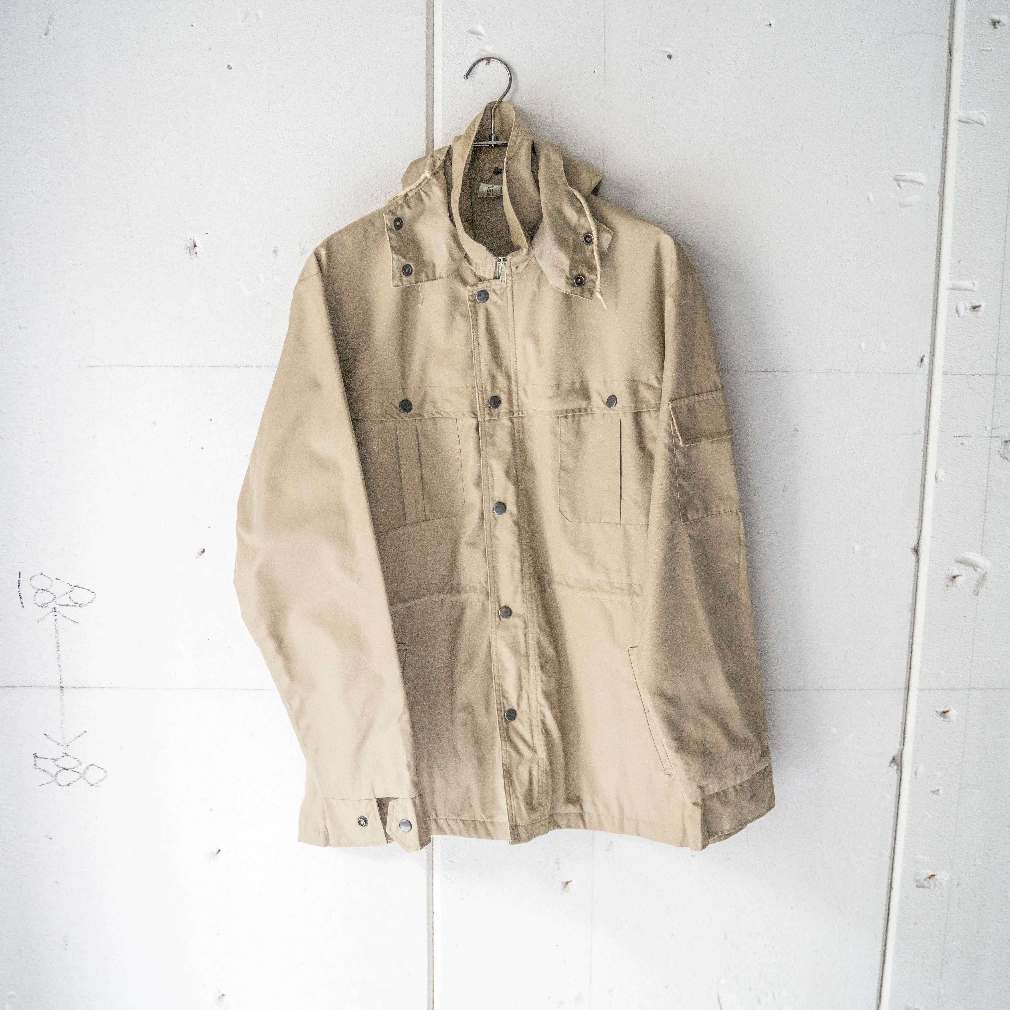 around 1980s Germany beige color 4 pockets jacket -removable hood-