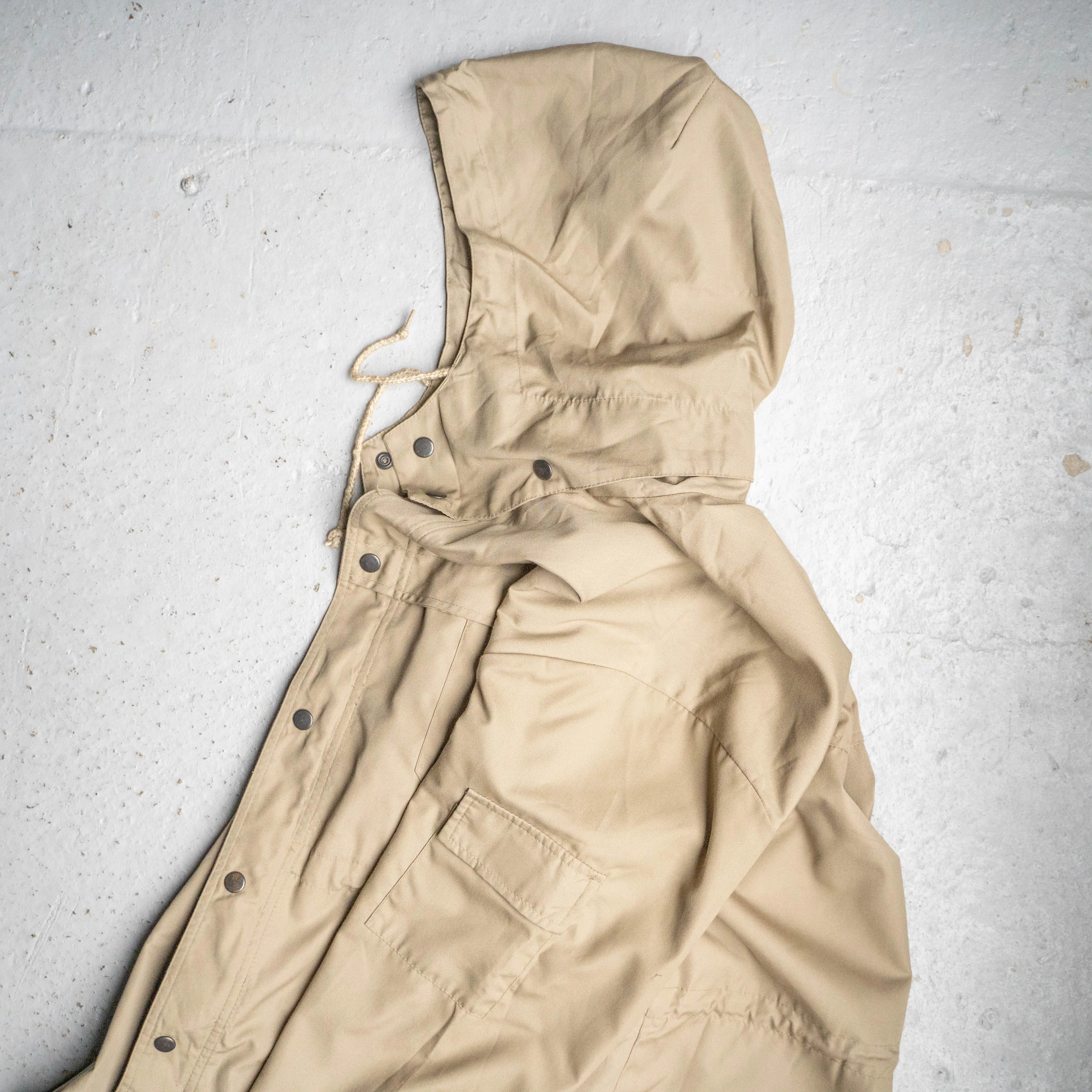 around 1980s Germany beige color 4 pockets jacket -removable hood-