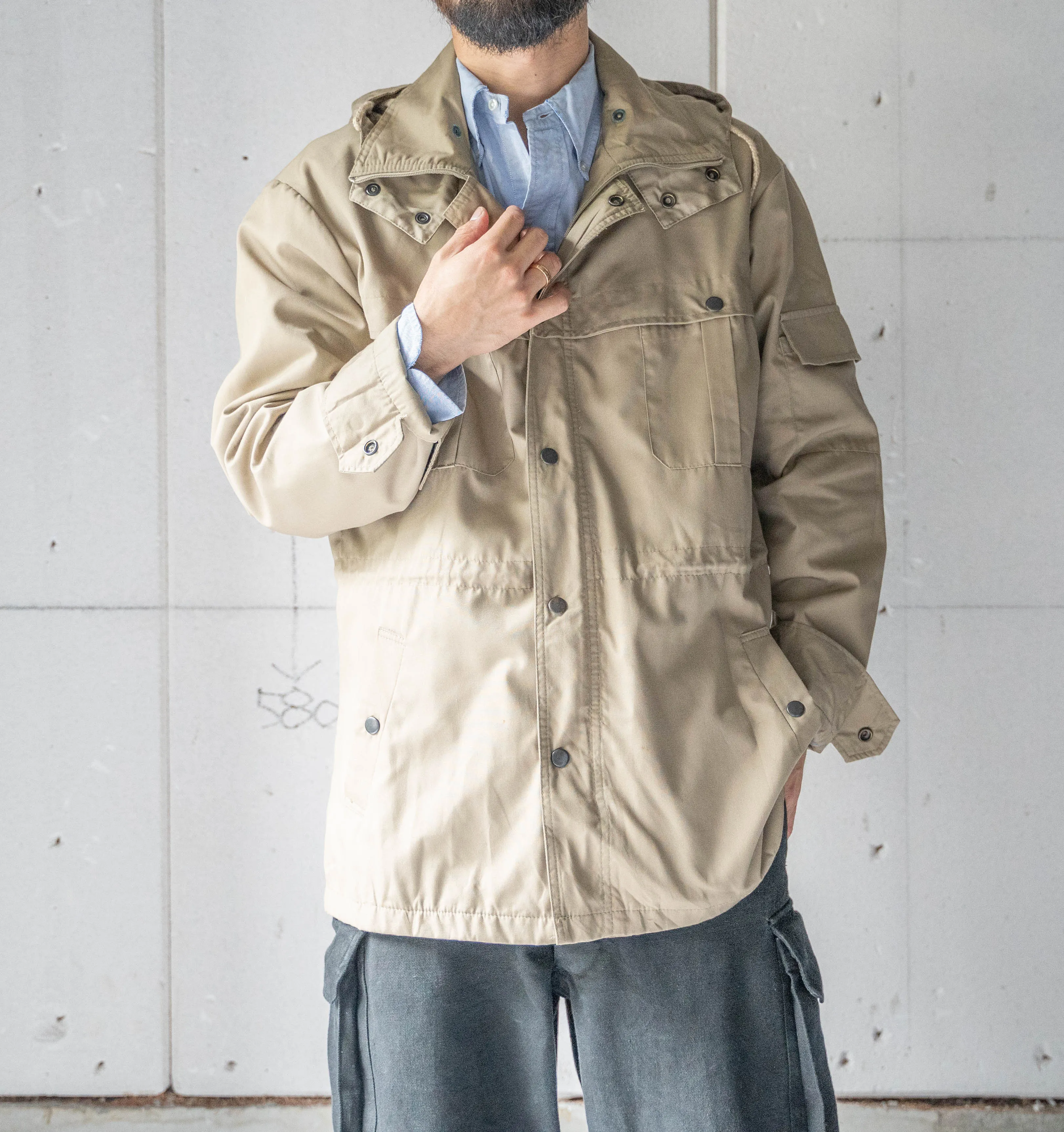 around 1980s Germany beige color 4 pockets jacket -removable hood-