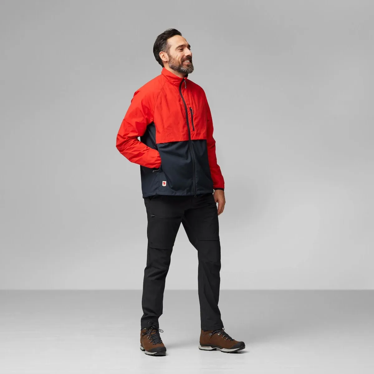 Fjällräven Men&#x27;s HC Hybrid Wind Jacket Dark Navy-Flame Orange | Buy Fjällräven Men&#x27;s HC Hybrid Wind Jacket Dark Navy-Flame Orange here | Outnorth