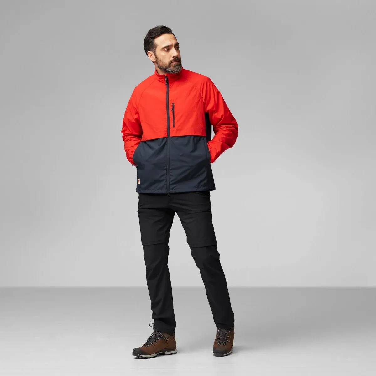 Fjällräven Men&#x27;s HC Hybrid Wind Jacket Dark Navy-Flame Orange | Buy Fjällräven Men&#x27;s HC Hybrid Wind Jacket Dark Navy-Flame Orange here | Outnorth