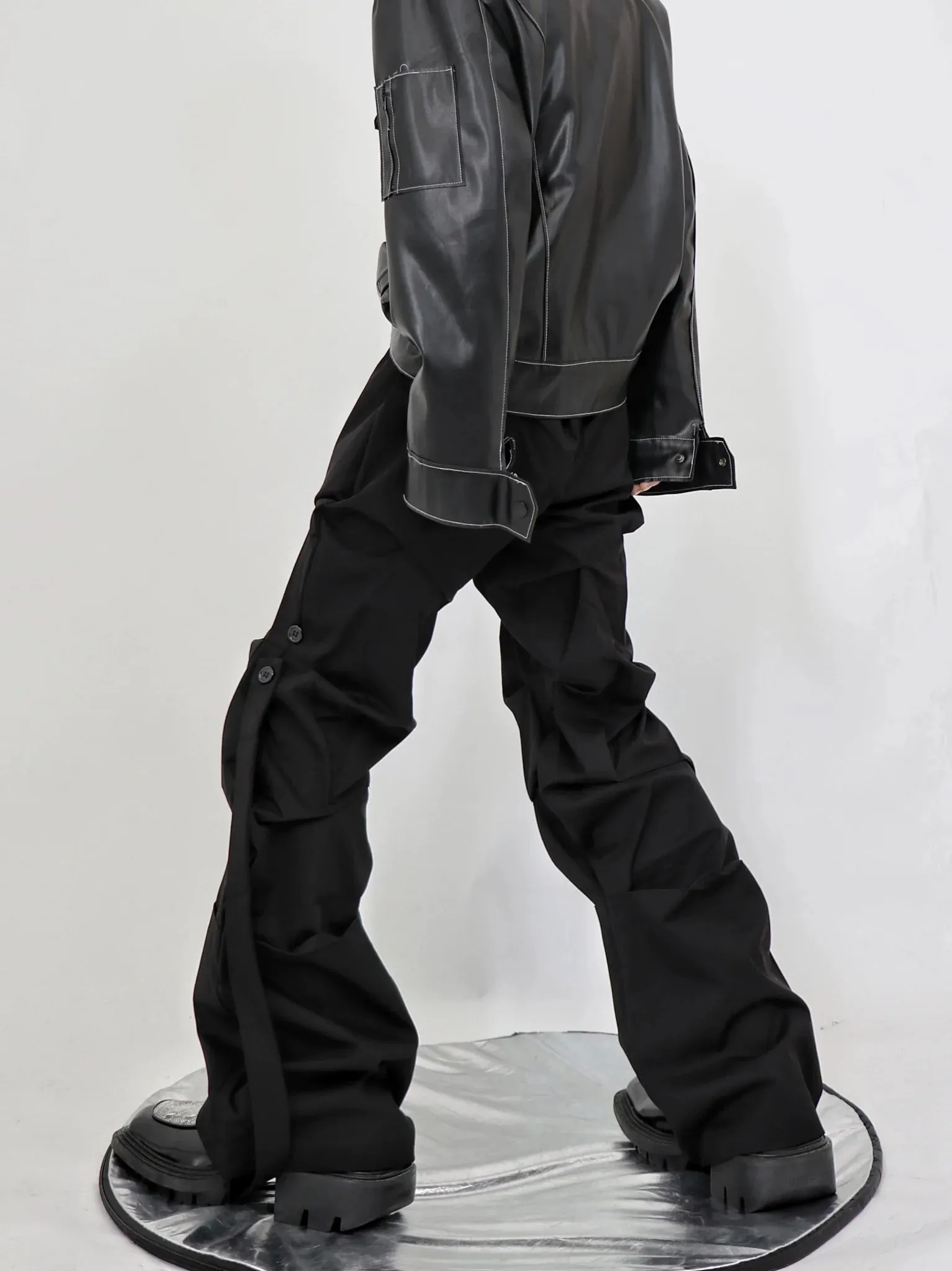 Gothic Pleated Cargo Pants with Streamer Detail in Wide-Leg Design