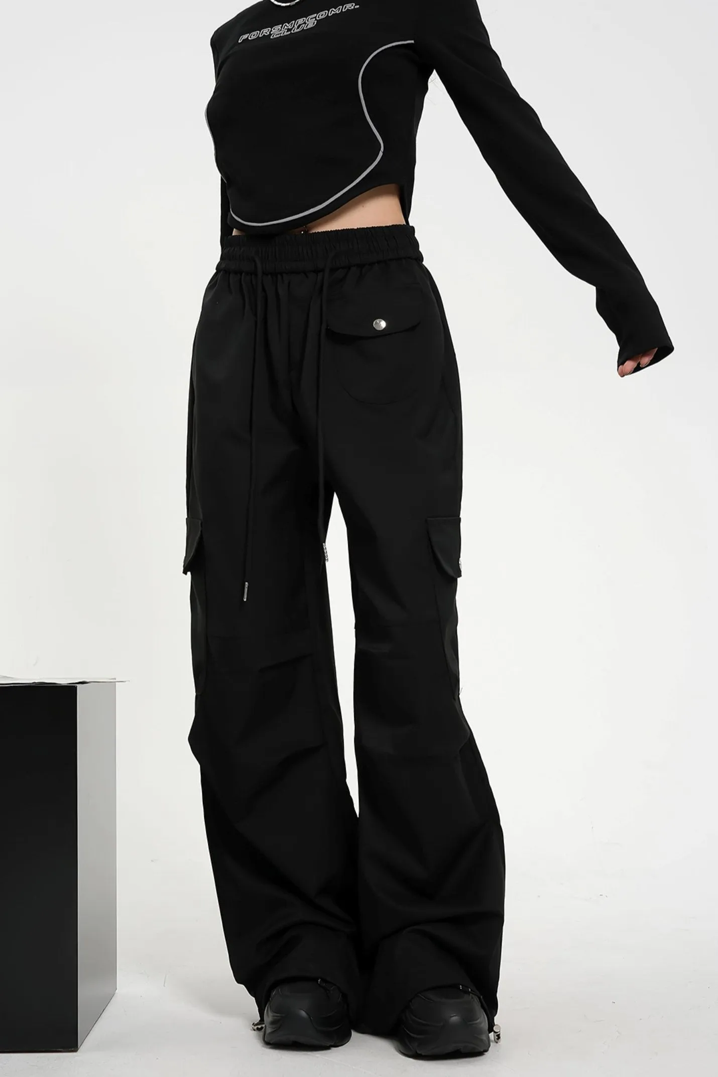 High-waisted Elasticated Waist Cargo Pants