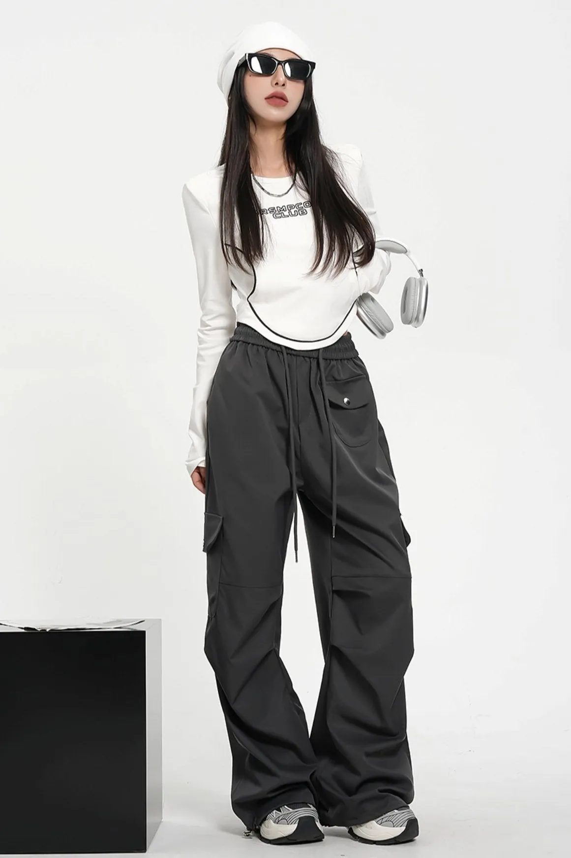 High-waisted Elasticated Waist Cargo Pants