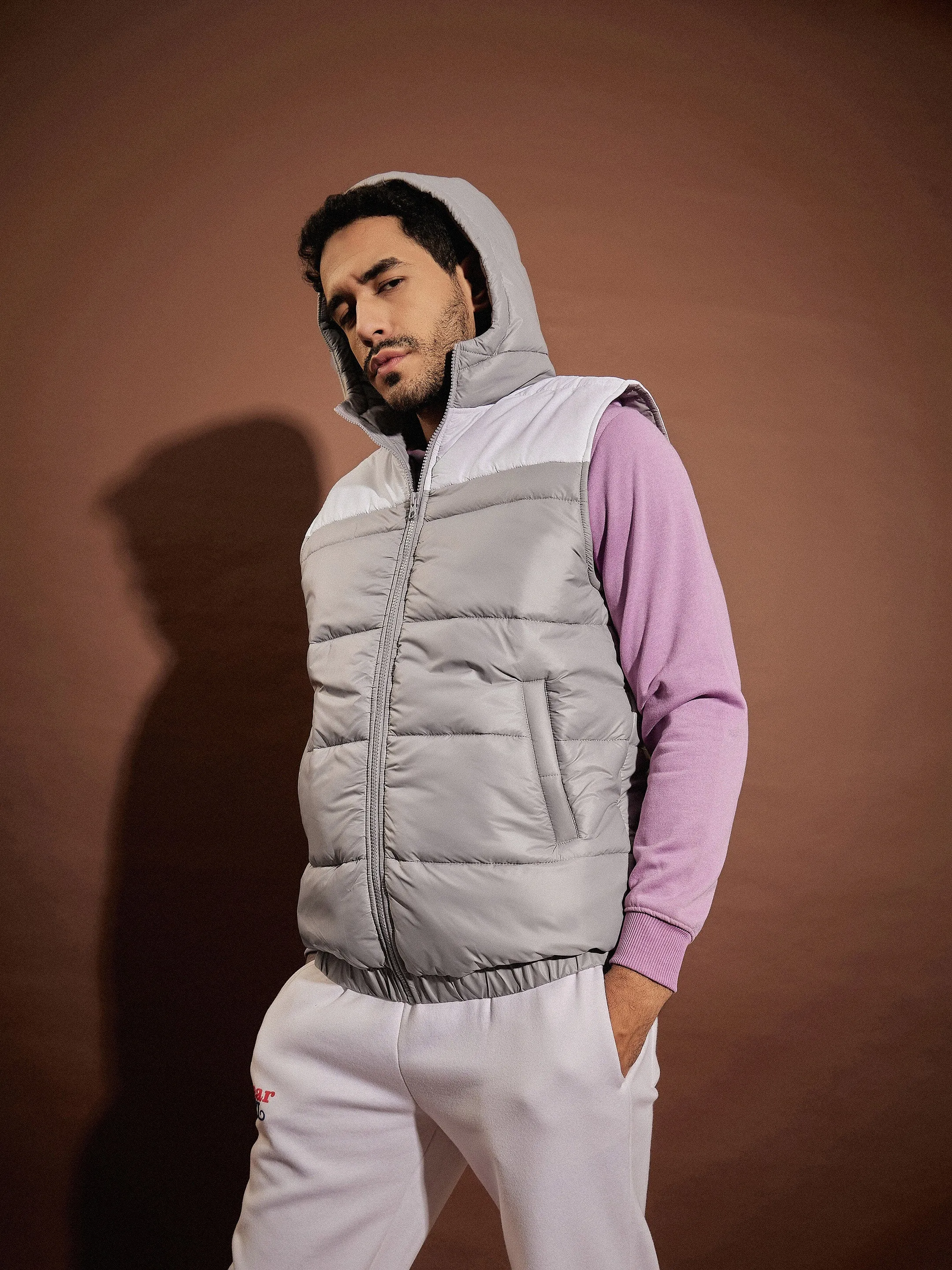 Men Grey & White ColorBlock Sleeveless Hoodie Jacket