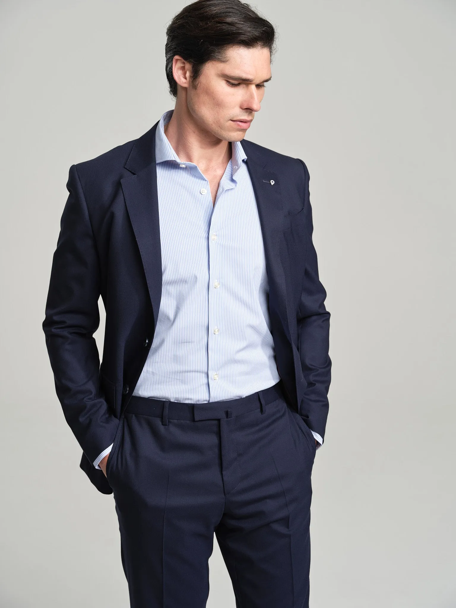 Slim fit K-Easy Travel prestige suit